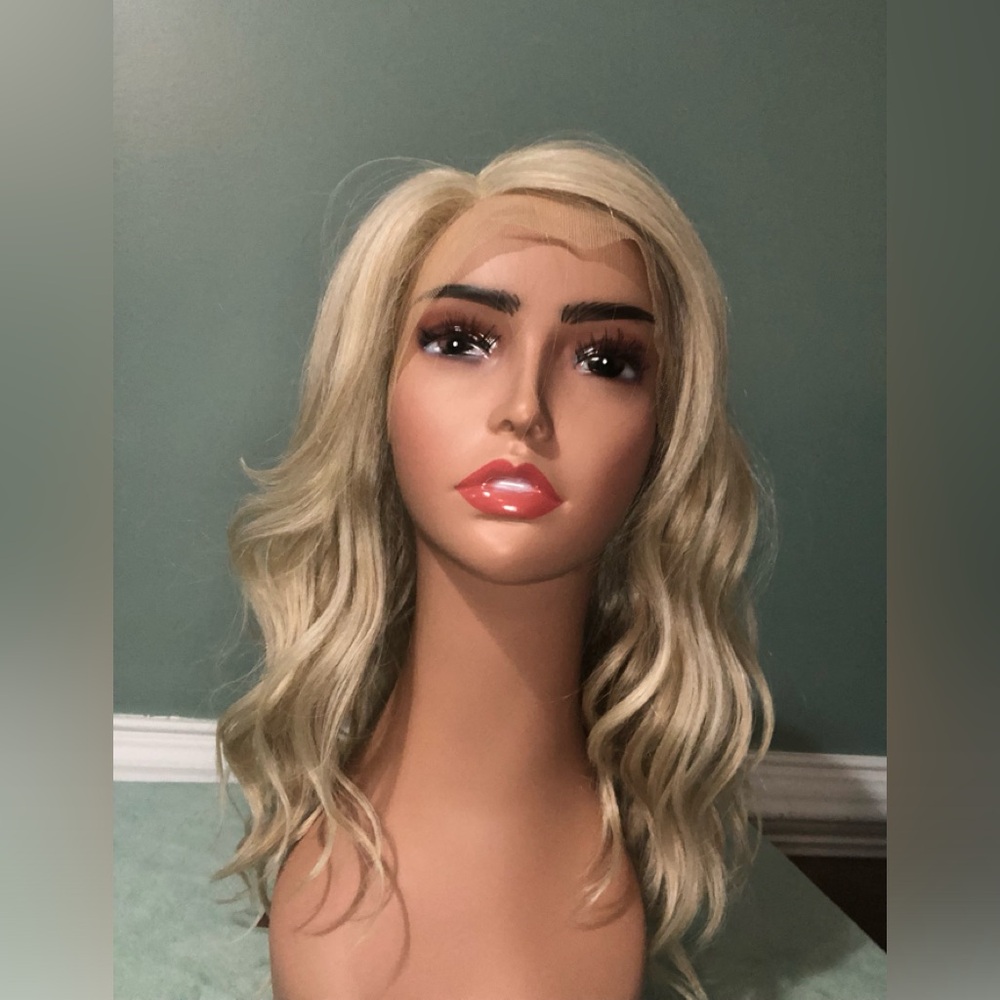Blonde Wavy Lace Front Wig - Natural Light Blonde NWT